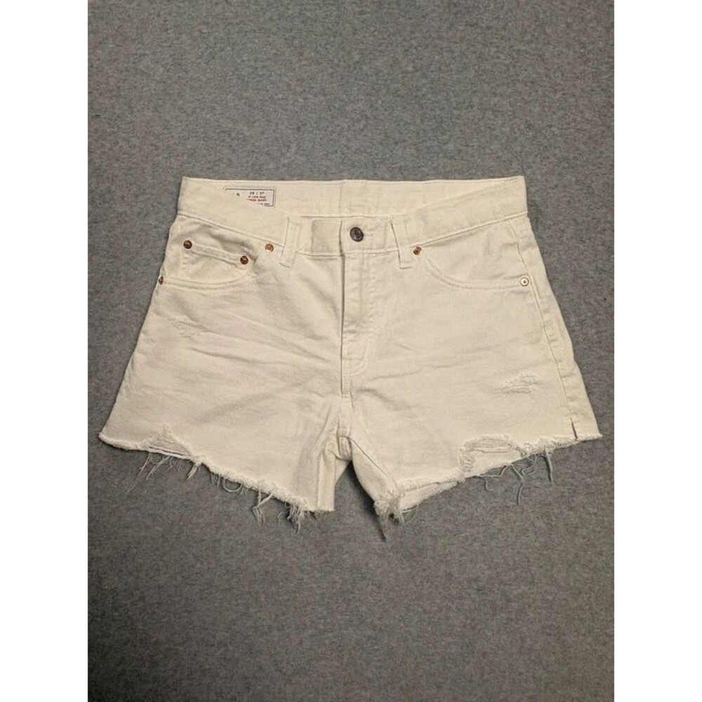 GAP White Distressed Low Rise Stride Shorts - Size 26 / 2R